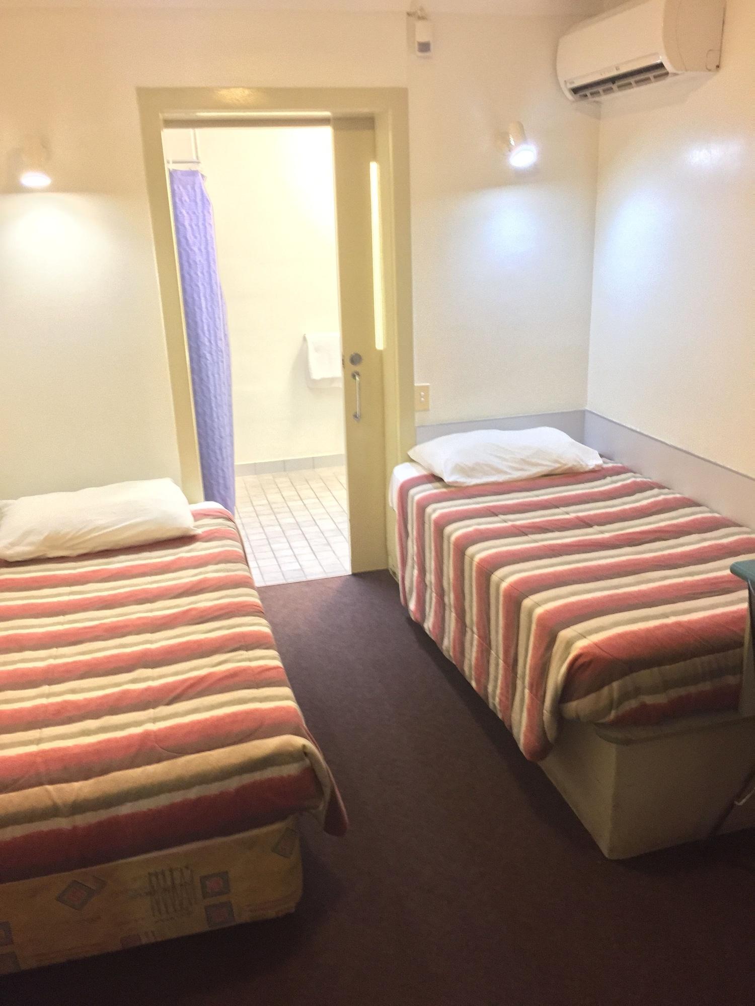 Value Inn Ντάρβιν Εξωτερικό φωτογραφία