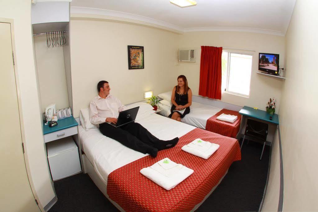 Value Inn Ντάρβιν Εξωτερικό φωτογραφία